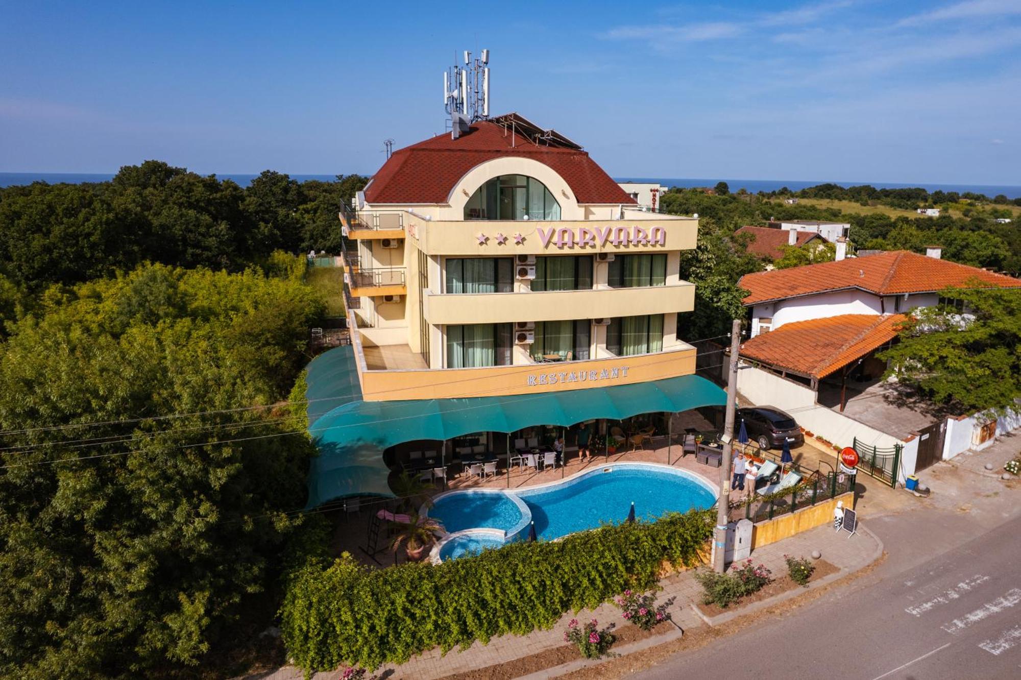 Hotel Varvara Exterior photo